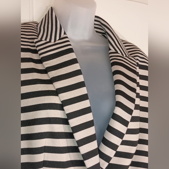 CALVIN KLEIN Black White Travel,Island Vacation,Preppy Striped blazer - Picture 4 of 8